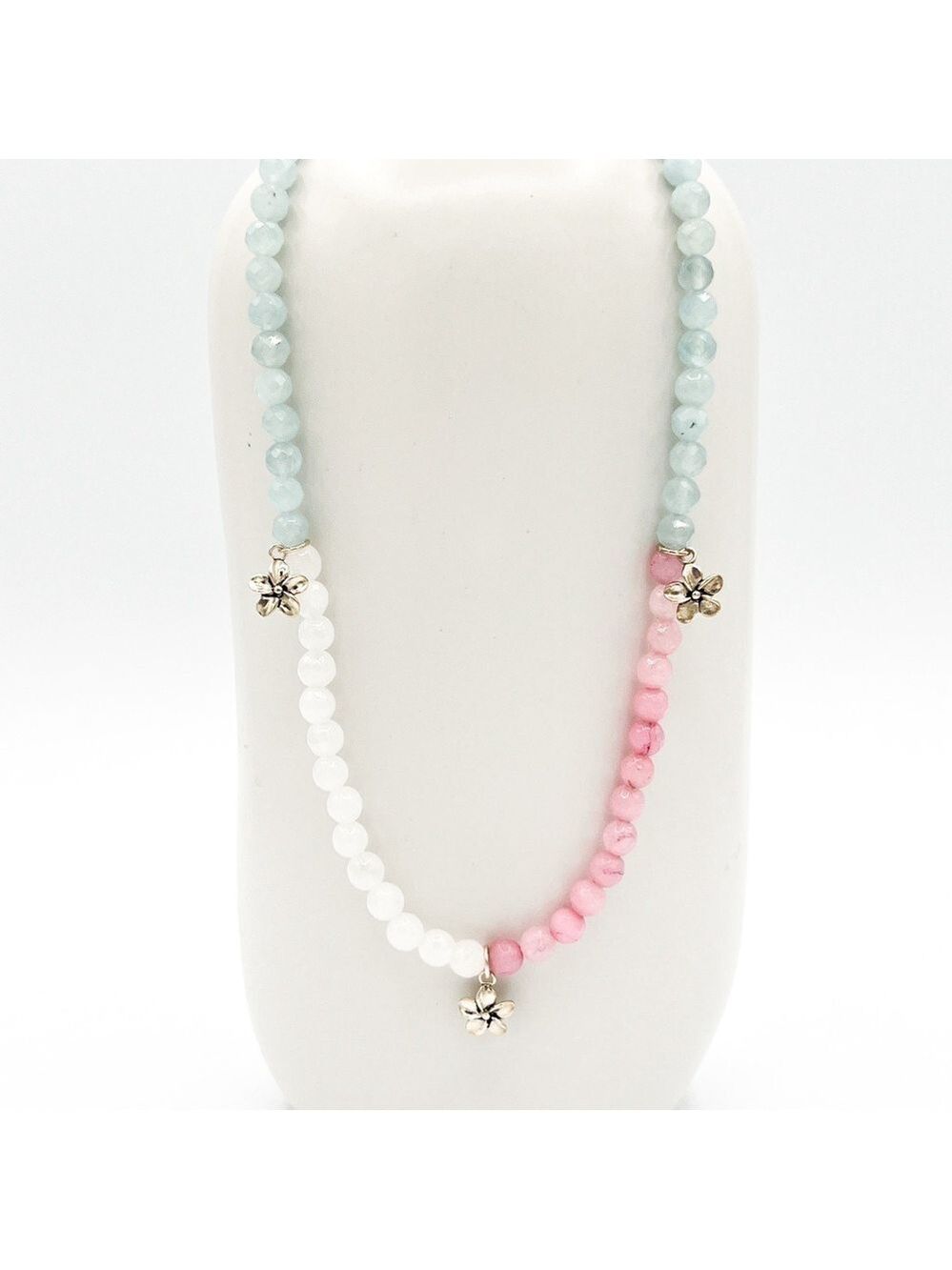 Silver cherry blossom beaded necklace - Picture 4 of 8